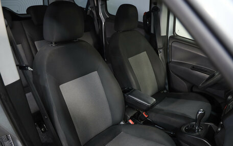 Fiat Doblo II рестайлинг, 2011 год, 989 000 рублей, 20 фотография