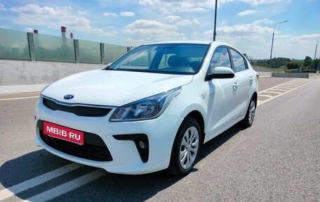 KIA Rio IV, 2018 год, 1 200 000 рублей, 1 фотография