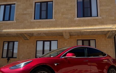 Tesla Model 3 I, 2020 год, 2 599 999 рублей, 3 фотография