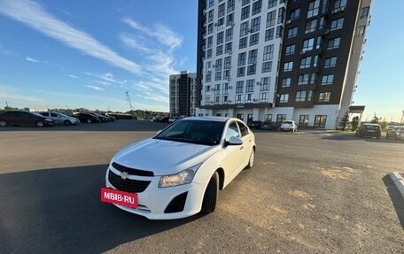 Chevrolet Cruze II, 2013 год, 710 000 рублей, 2 фотография
