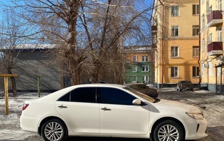 Toyota Camry, 2015 год, 2 150 000 рублей, 10 фотография