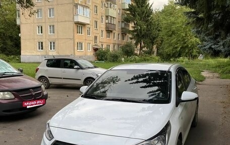 Hyundai Solaris II рестайлинг, 2018 год, 1 100 000 рублей, 4 фотография