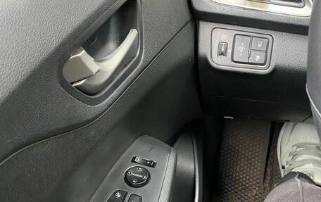 Hyundai Solaris II рестайлинг, 2018 год, 1 100 000 рублей, 10 фотография