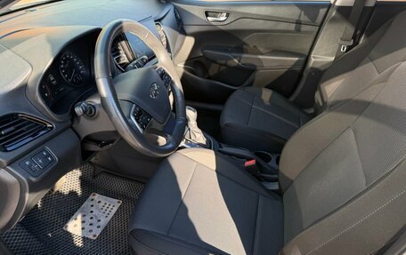 Hyundai Solaris II рестайлинг, 2021 год, 1 640 000 рублей, 7 фотография