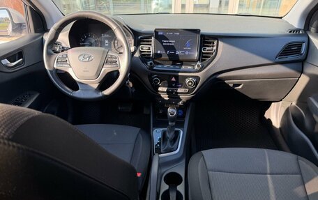 Hyundai Solaris II рестайлинг, 2021 год, 1 640 000 рублей, 12 фотография