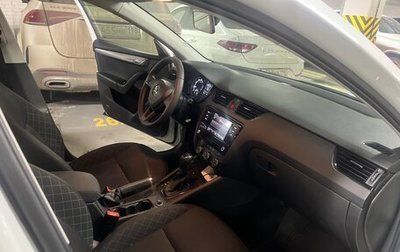 Skoda Octavia, 2019 год, 1 450 000 рублей, 1 фотография