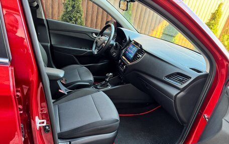 Hyundai Solaris II рестайлинг, 2021 год, 2 000 000 рублей, 28 фотография