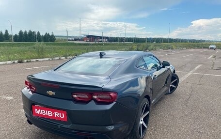 Chevrolet Camaro VI, 2021 год, 2 900 000 рублей, 5 фотография