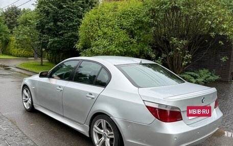 BMW 5 серия, 2003 год, 950 000 рублей, 3 фотография