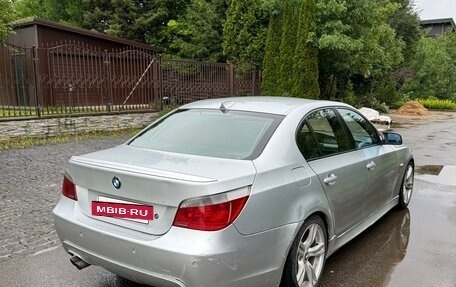BMW 5 серия, 2003 год, 950 000 рублей, 2 фотография