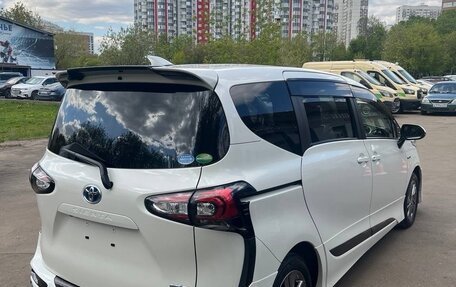 Toyota Sienta II, 2019 год, 1 550 000 рублей, 10 фотография