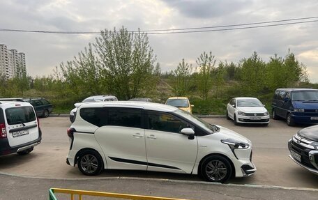 Toyota Sienta II, 2019 год, 1 550 000 рублей, 12 фотография