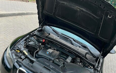 BMW 3 серия, 2007 год, 1 700 000 рублей, 23 фотография