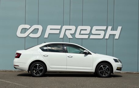 Skoda Octavia, 2017 год, 1 670 000 рублей, 5 фотография