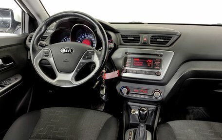KIA Rio III рестайлинг, 2015 год, 1 090 000 рублей, 11 фотография