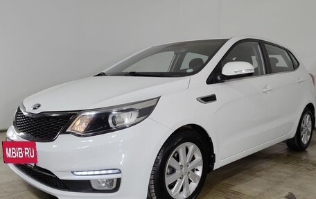 KIA Rio III рестайлинг, 2015 год, 1 090 000 рублей, 20 фотография