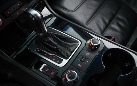 Volkswagen Touareg III, 2012 год, 1 799 055 рублей, 18 фотография