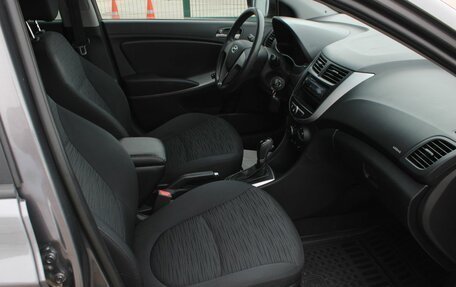 Hyundai Solaris II рестайлинг, 2015 год, 1 140 000 рублей, 11 фотография