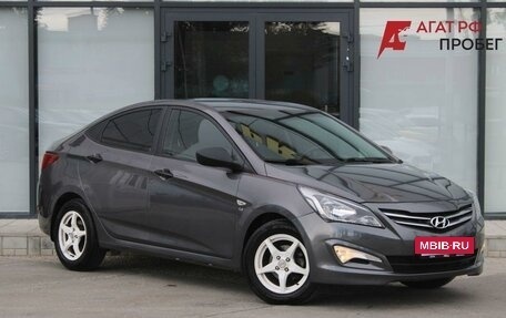 Hyundai Solaris II рестайлинг, 2015 год, 1 140 000 рублей, 2 фотография