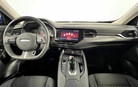 Haval F7x I, 2022 год, 2 290 000 рублей, 10 фотография