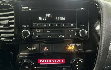 Mitsubishi Outlander III рестайлинг 3, 2014 год, 1 381 230 рублей, 11 фотография