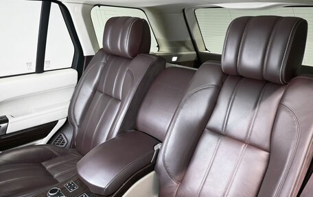 Land Rover Range Rover IV рестайлинг, 2013 год, 2 500 000 рублей, 10 фотография