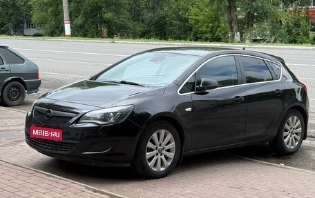 Opel Astra J, 2010 год, 550 000 рублей, 1 фотография