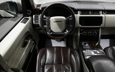 Land Rover Range Rover IV рестайлинг, 2013 год, 2 500 000 рублей, 12 фотография