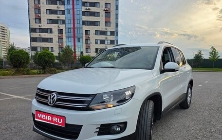 Volkswagen Tiguan I, 2015 год, 1 795 000 рублей, 1 фотография