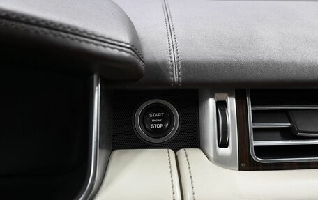 Land Rover Range Rover IV рестайлинг, 2013 год, 2 500 000 рублей, 24 фотография