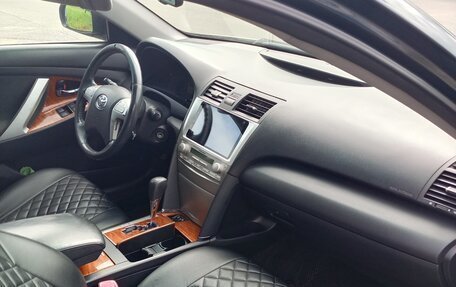 Toyota Camry, 2011 год, 1 100 000 рублей, 8 фотография