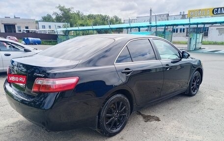 Toyota Camry, 2011 год, 1 100 000 рублей, 4 фотография