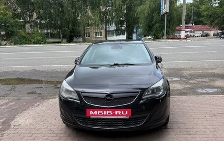Opel Astra J, 2010 год, 550 000 рублей, 3 фотография