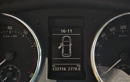 Skoda Yeti I рестайлинг, 2013 год, 970 000 рублей, 27 фотография