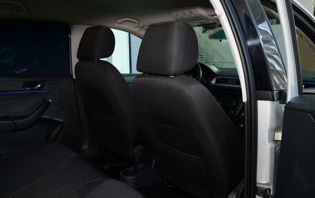 Skoda Rapid I, 2014 год, 1 078 000 рублей, 11 фотография