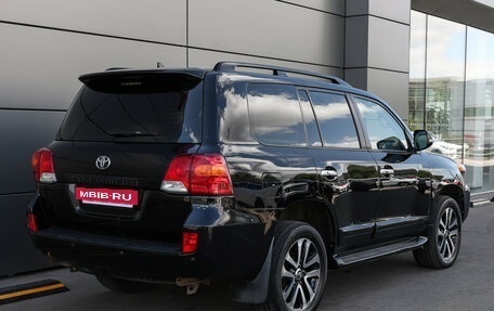 Toyota Land Cruiser 200, 2013 год, 2 749 000 рублей, 6 фотография