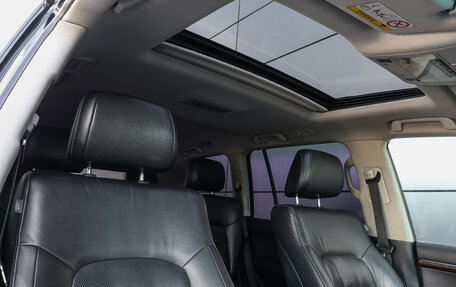 Toyota Land Cruiser 200, 2013 год, 2 749 000 рублей, 11 фотография