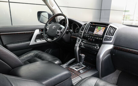 Toyota Land Cruiser 200, 2013 год, 2 749 000 рублей, 9 фотография