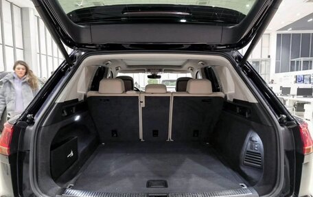 Volkswagen Touareg III, 2019 год, 4 650 000 рублей, 11 фотография