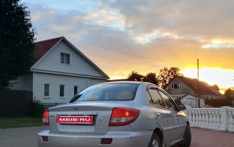 KIA Rio II, 2005 год, 300 999 рублей, 2 фотография