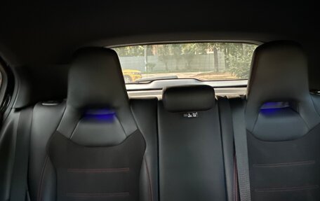 Mercedes-Benz A-Класс, 2018 год, 2 350 000 рублей, 19 фотография