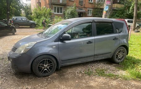 Nissan Note II рестайлинг, 2010 год, 450 000 рублей, 2 фотография