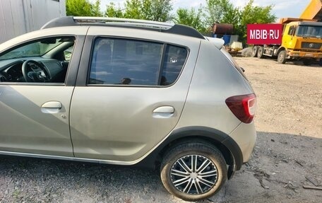 Renault Sandero II рестайлинг, 2019 год, 949 000 рублей, 5 фотография
