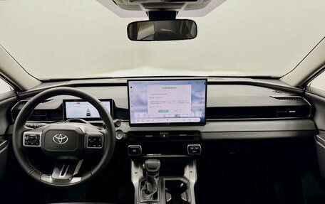 Toyota RAV4, 2026 год, 4 400 000 рублей, 18 фотография