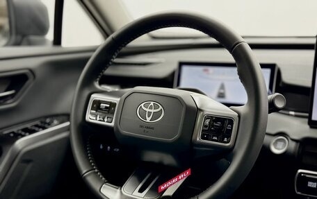 Toyota RAV4, 2026 год, 4 400 000 рублей, 19 фотография