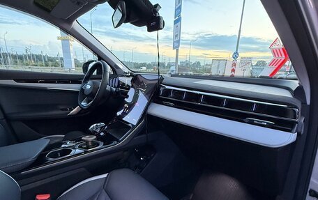 Geely Atlas, 2024 год, 3 100 000 рублей, 15 фотография