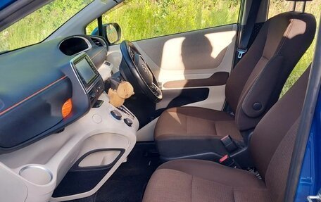 Toyota Sienta II, 2019 год, 1 575 000 рублей, 8 фотография