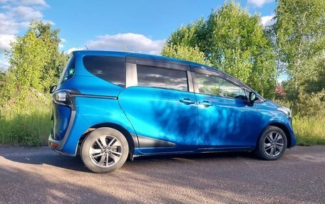 Toyota Sienta II, 2019 год, 1 575 000 рублей, 24 фотография