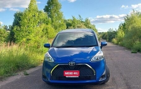 Toyota Sienta II, 2019 год, 1 575 000 рублей, 20 фотография