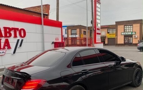 Mercedes-Benz E-Класс, 2016 год, 2 200 000 рублей, 7 фотография